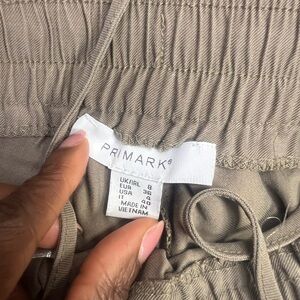 Primark Taupe Capris